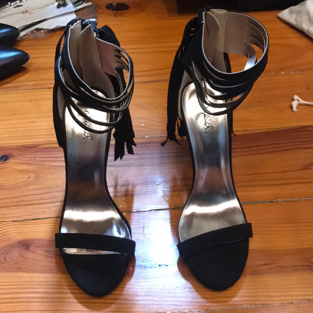 Cute heels!